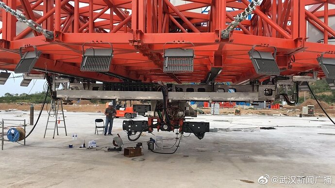 img-1621068533243f56b18448bfd7174e39ee937ad287b96