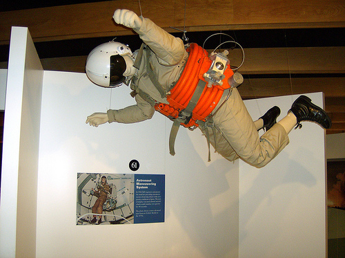 Bell rocket belt 05.jpg