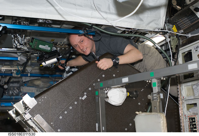 iss018e011530.jpg