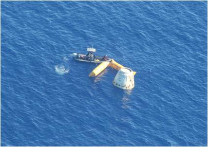Dragon Recovery of C1 Demo Flight.jpg